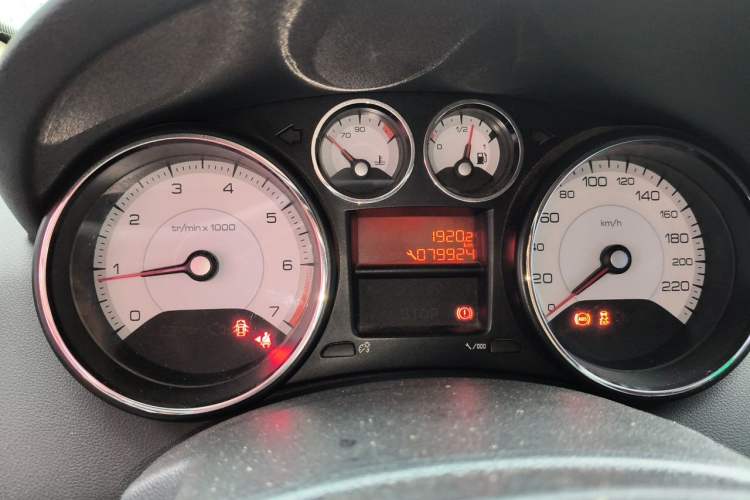 Used Peugeot 408 2013 1.6L Manual Comfort Edition Odometer Close Up