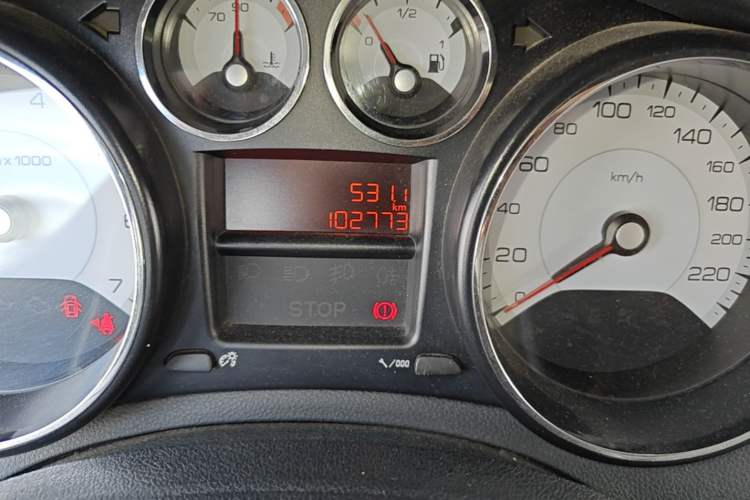 Used Peugeot 408 2013 1.6L Manual Comfort Edition Odometer Close Up
