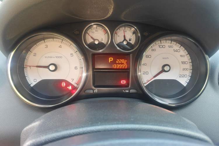 Used Peugeot 408 2013 1.6L Automatic Comfort Edition Odometer Close Up