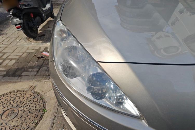 Used Peugeot 408 2013 2.0L Automatic Comfort Edition Right Front Headlight
