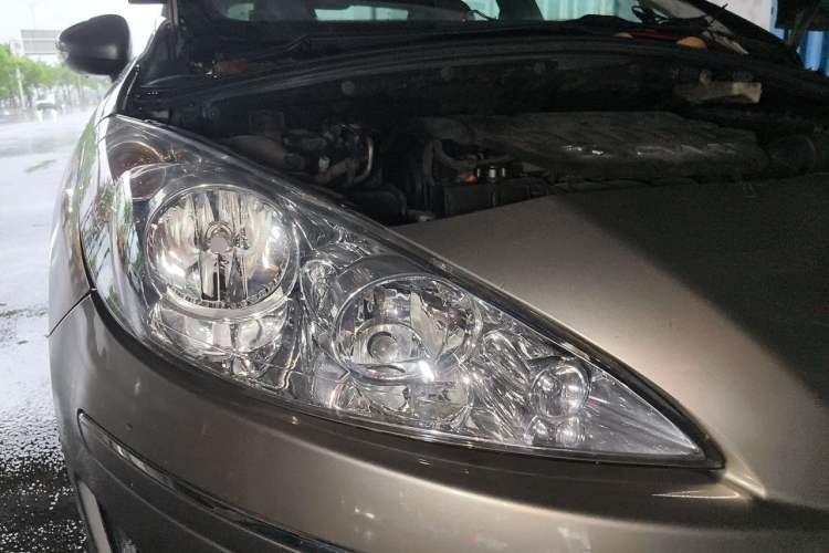 Used Peugeot 408 2013 2.0L Manual Comfort Edition Right Front Headlight