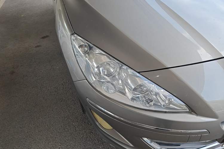 Used Peugeot 408 2013 1.6L Manual Comfort Edition Right Front Headlight