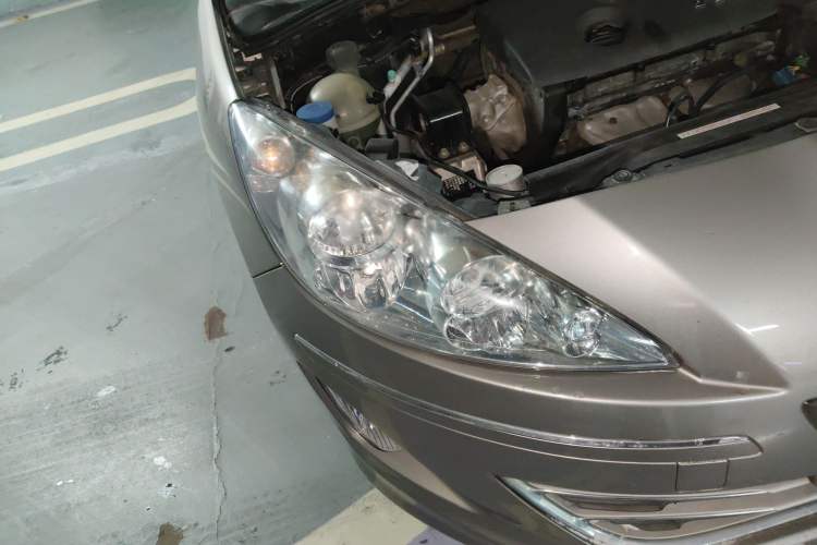 Used Peugeot 408 2013 1.6L Automatic Comfort Edition Right Front Headlight