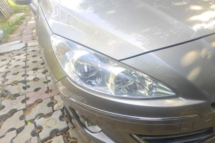 Used Peugeot 408 2013 1.6L Automatic Comfort Edition Right Front Headlight