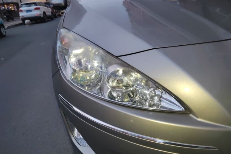 Used Peugeot 408 2013 2.0L Manual Comfort Edition Right Front Headlight
