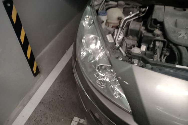 Used Peugeot 408 2013 2.0L Automatic Comfort Edition Right Front Headlight
