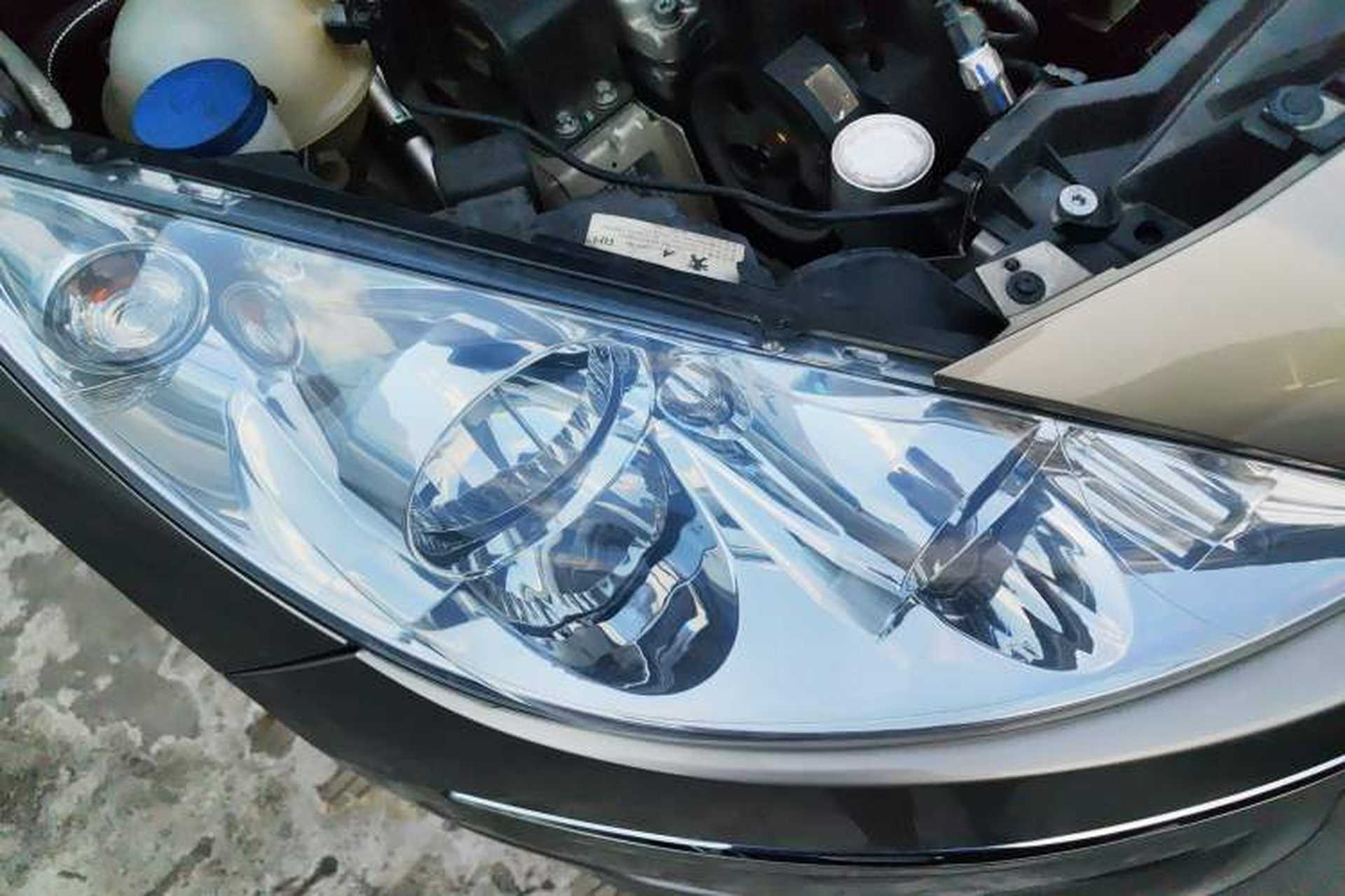 Used Peugeot 408 2013 2.0L Automatic Comfort Edition Right Front Headlight