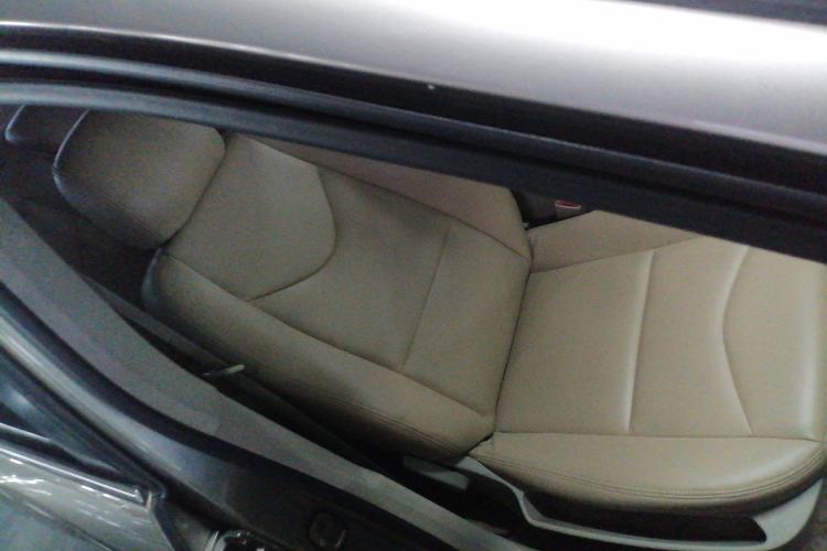 Used Peugeot 408 2013 2.0L Automatic Comfort Edition Right Front Seat