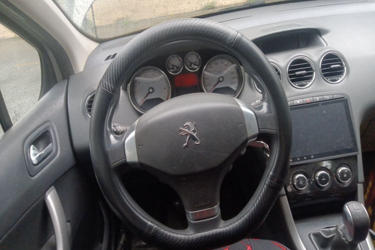 Used Peugeot 408 2013 2.0L Manual Comfort Edition Steering Wheel