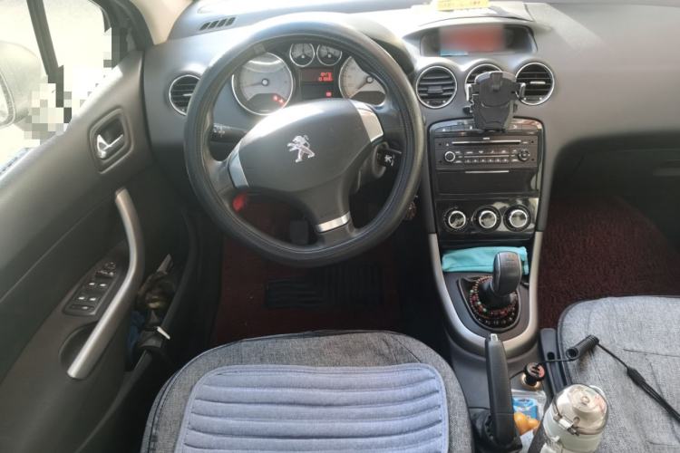 Used Peugeot 408 2013 1.6L Manual Comfort Edition Steering Wheel