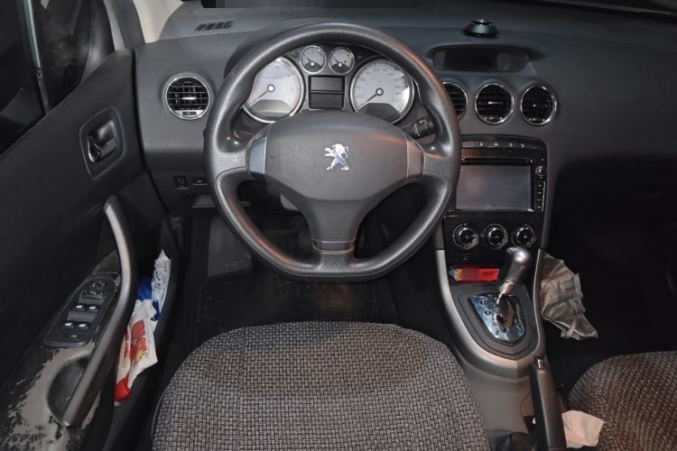 Used Peugeot 408 2013 2.0L Automatic Comfort Edition Steering Wheel
