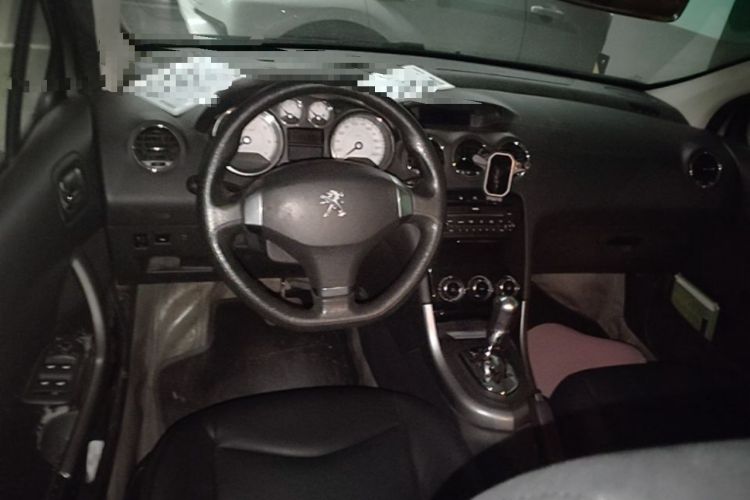 Used Peugeot 408 2013 2.0L Automatic Comfort Edition Steering Wheel