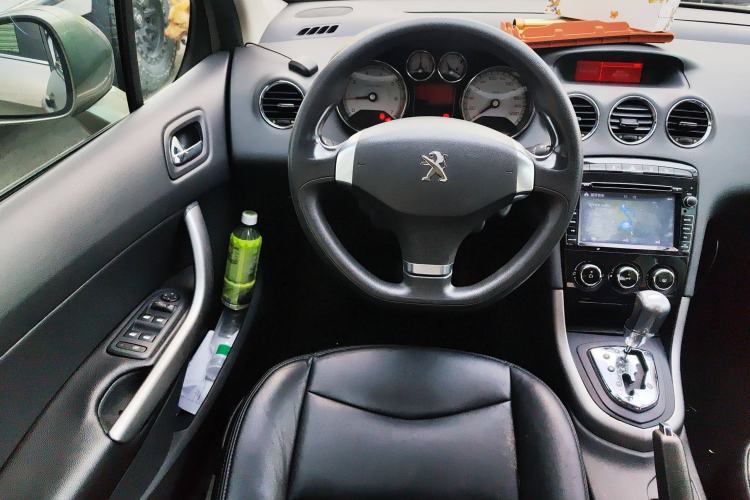 Used Peugeot 408 2013 2.0L Automatic Comfort Edition Steering Wheel