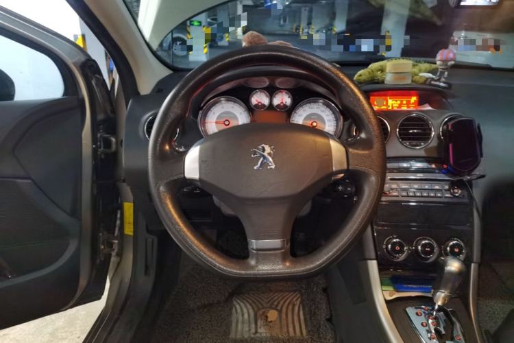 Used Peugeot 408 2013 2.0L Automatic Comfort Edition Steering Wheel