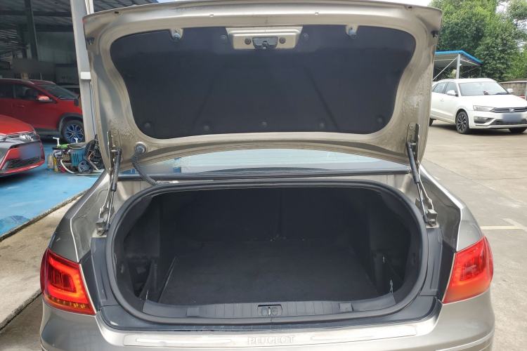 Used Peugeot 408 2013 2.0L Automatic Comfort Edition Trunk