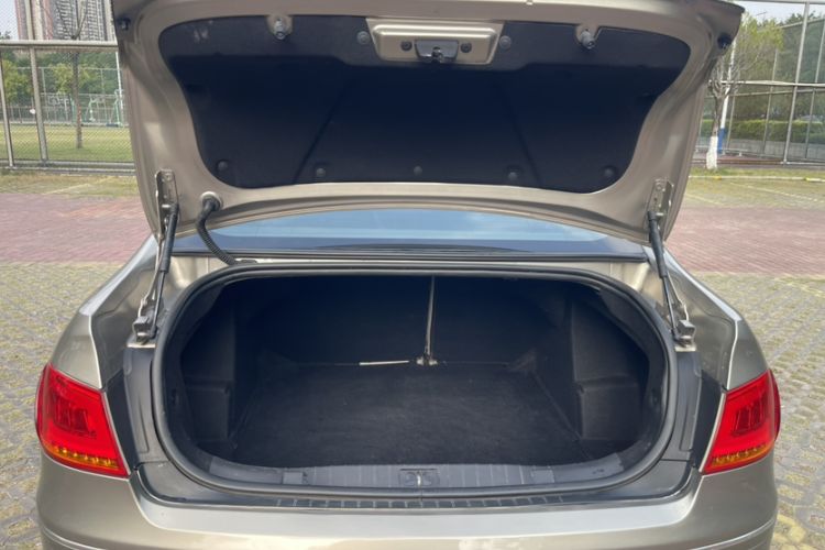 Used Peugeot 408 2013 2.0L Automatic Comfort Edition Trunk