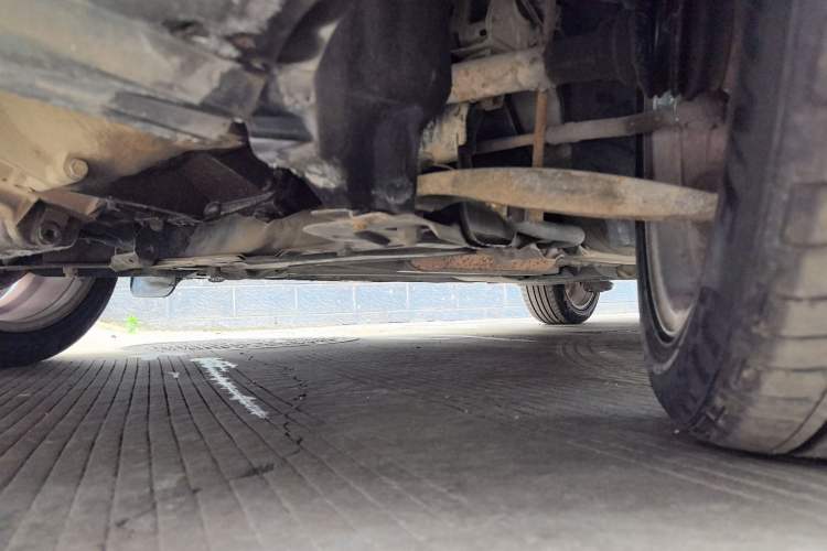 Used Peugeot 408 2013 2.0L Manual Comfort Edition Chassis Front Left