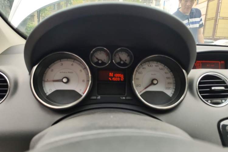 Used Peugeot 408 2013 2.0L Automatic Comfort Edition Instrument Cluster