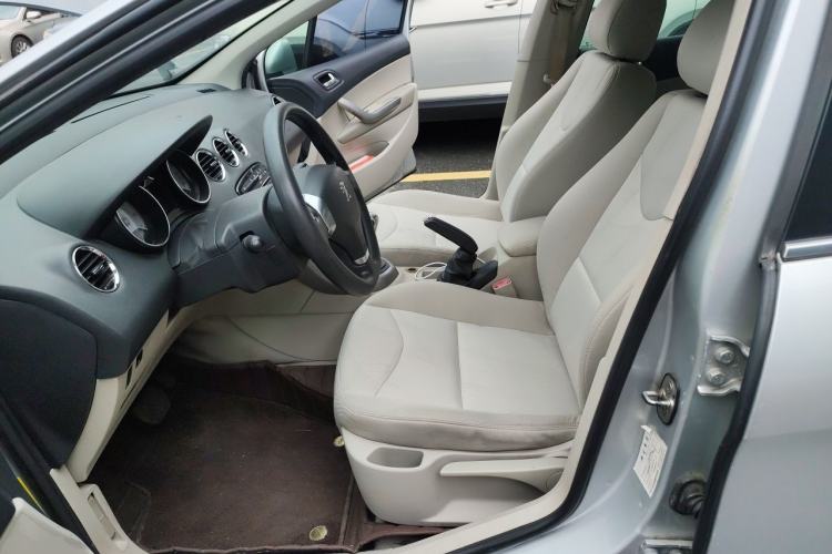 Used Peugeot 408 2013 2.0L Automatic Comfort Edition Left Front Seat