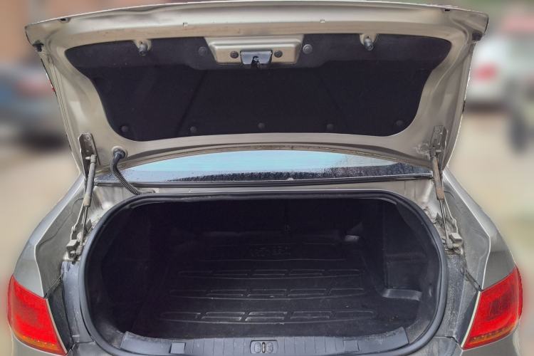Used Peugeot 408 2013 2.0L Manual Comfort Edition Trunk