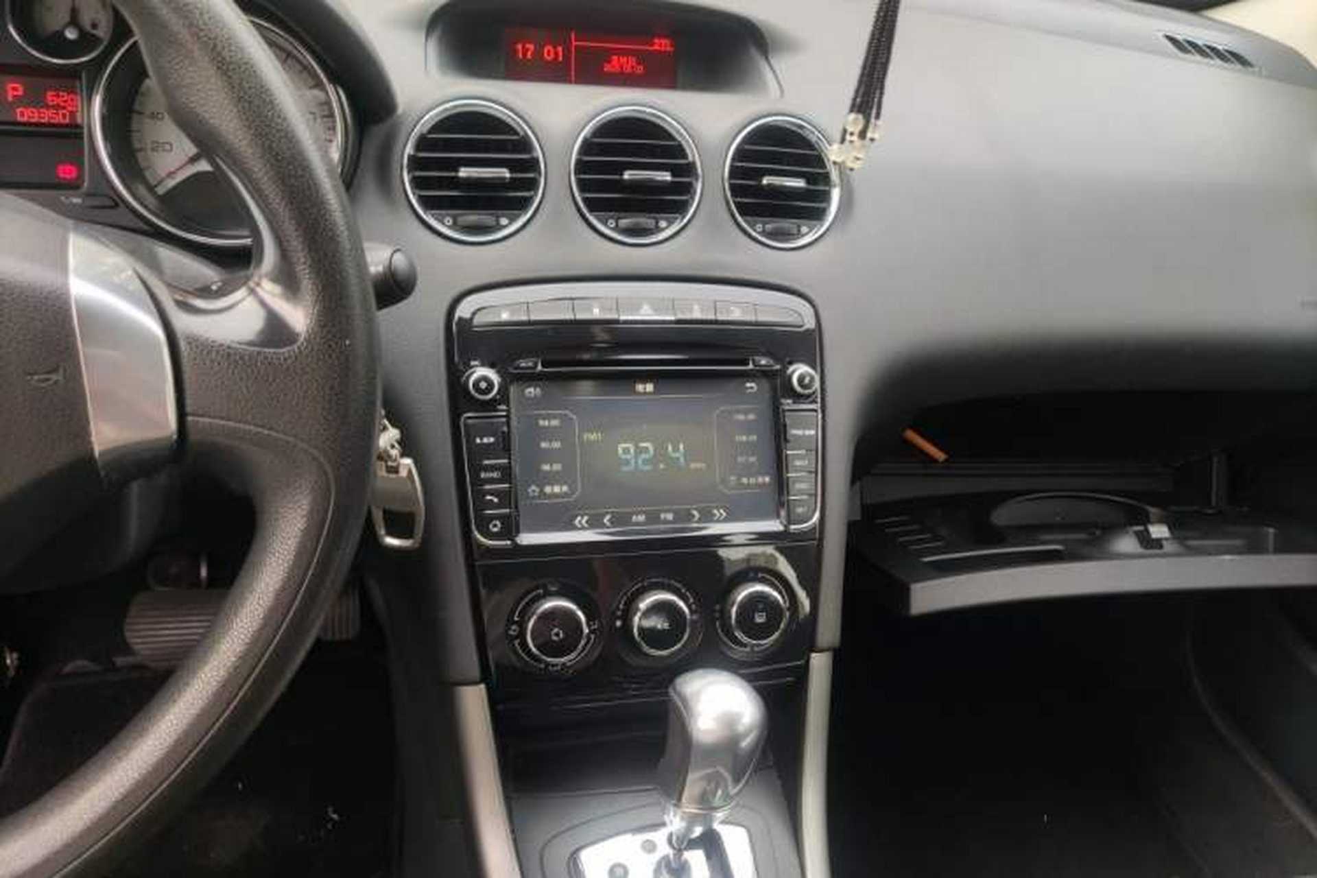 Used Peugeot 408 2013 2.0L Automatic Comfort Edition Audio And AC Panel