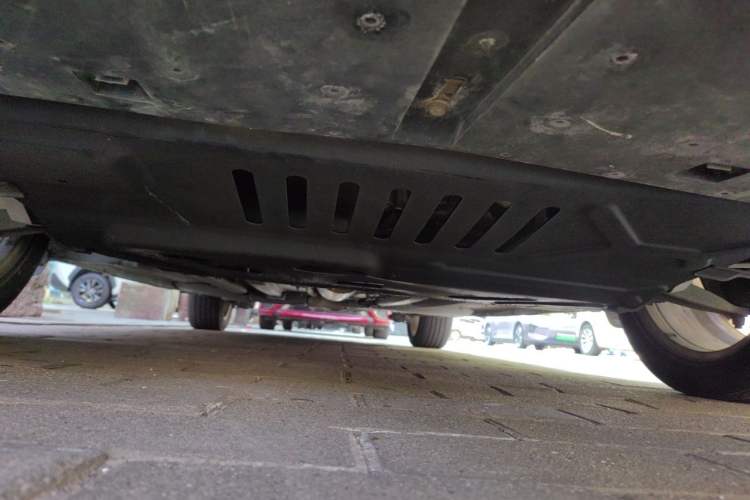 Used Peugeot 408 2013 2.0L Automatic Comfort Edition Chassis Front