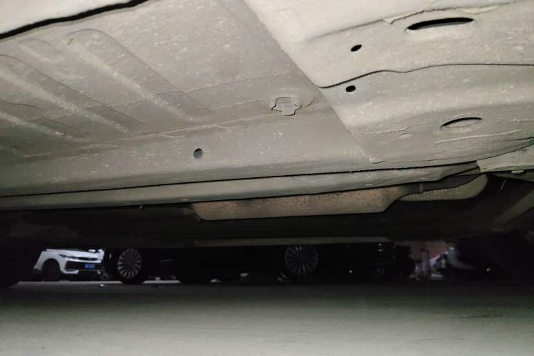 Used Peugeot 408 2013 1.6L Automatic Comfort Edition Chassis Front Right
