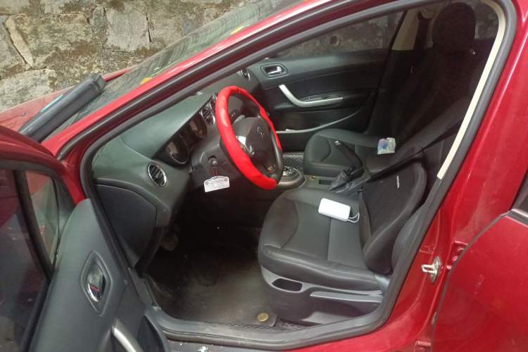 Used Peugeot 408 2013 2.0L Automatic Comfort Edition Driver Seat