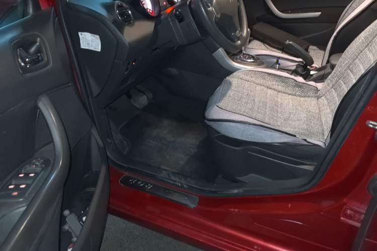 Used Peugeot 408 2013 2.0L Automatic Comfort Edition Driver Seat