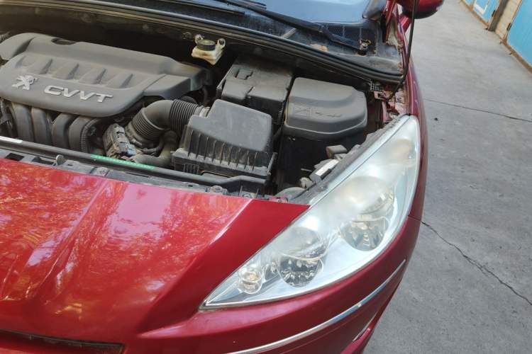 Used Peugeot 408 2013 2.0L Automatic Comfort Edition Engine Bay Left