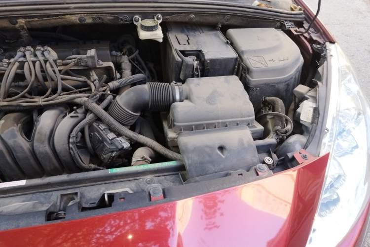 Used Peugeot 408 2013 2.0L Manual Comfort Edition Engine Bay Left