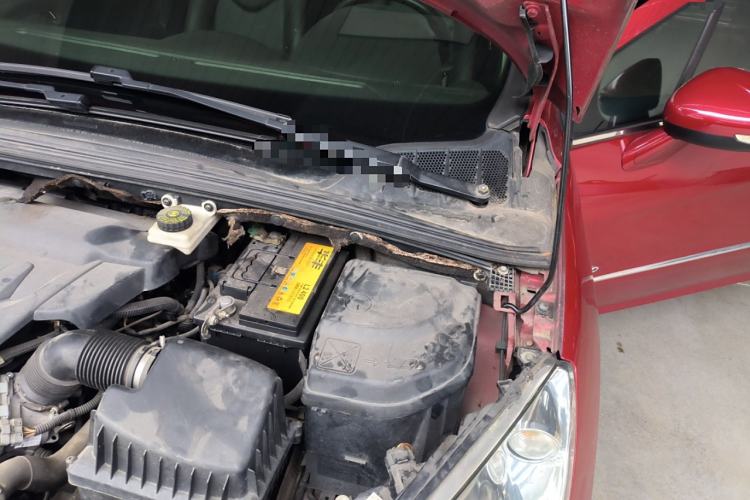 Used Peugeot 408 2013 2.0L Automatic Luxury Edition Engine Bay Left
