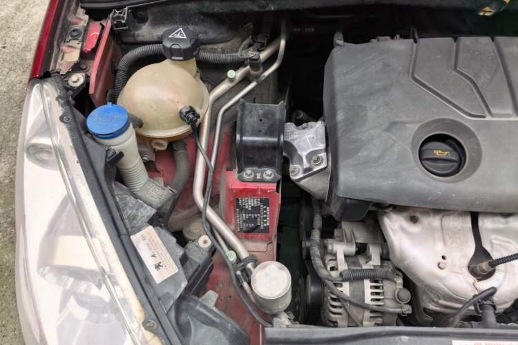 Used Peugeot 408 2013 1.6L Manual Comfort Edition Engine Bay Right