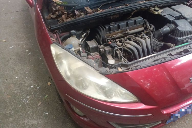 Used Peugeot 408 2013 2.0L Automatic Comfort Edition Engine Bay Right