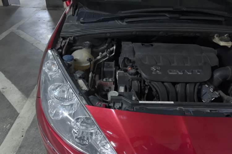 Used Peugeot 408 2013 2.0L Automatic Comfort Edition Engine Bay Right