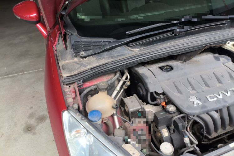 Used Peugeot 408 2013 2.0L Automatic Luxury Edition Engine Bay Right