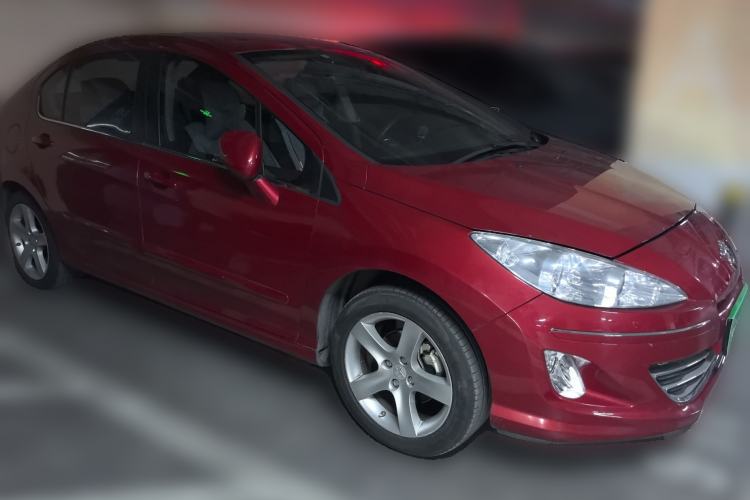 Used Peugeot 408 2013 2.0L Automatic Comfort Edition Front Right 45 Deg