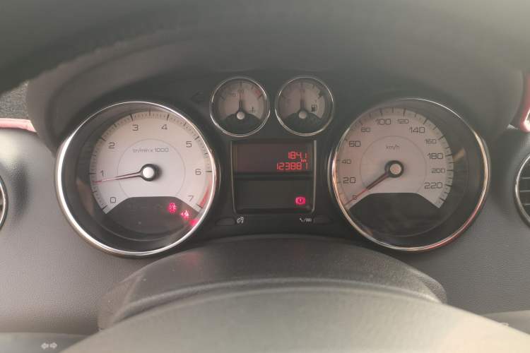 Used Peugeot 408 2013 1.6L Manual Comfort Edition Instrument Cluster