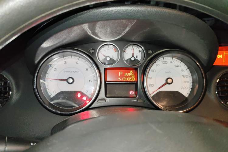 Used Peugeot 408 2013 1.6L Automatic Comfort Edition Instrument Cluster