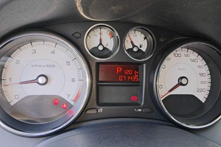 Used Peugeot 408 2013 2.0L Automatic Comfort Edition Instrument Cluster