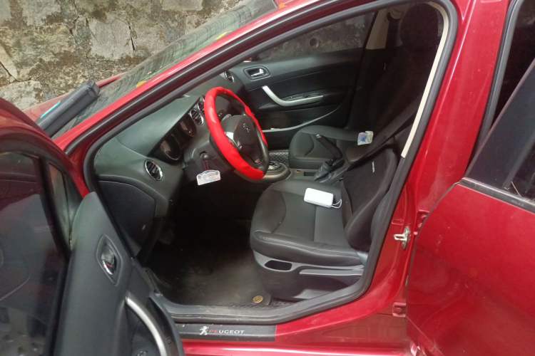 Used Peugeot 408 2013 2.0L Automatic Comfort Edition Left Front Seat