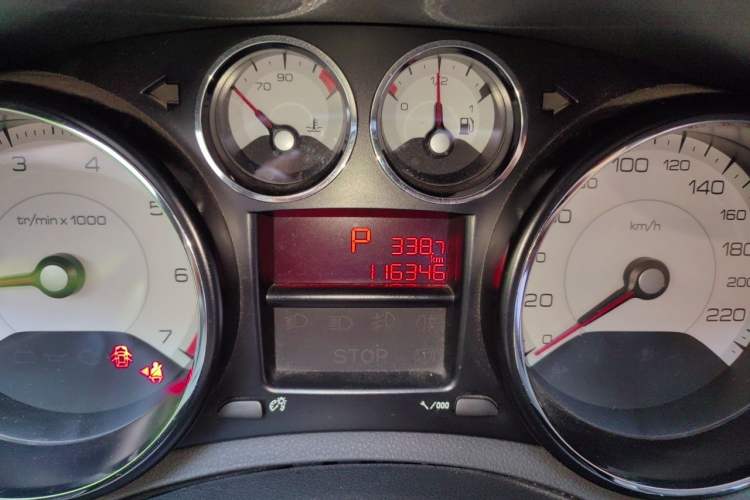 Used Peugeot 408 2013 2.0L Automatic Comfort Edition Odometer Close Up