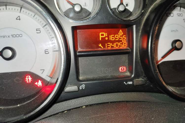 Used Peugeot 408 2013 1.6L Automatic Comfort Edition Odometer Close Up