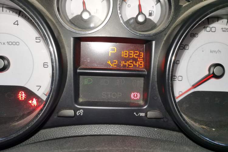 Used Peugeot 408 2013 1.6L Automatic Comfort Edition Odometer Close Up