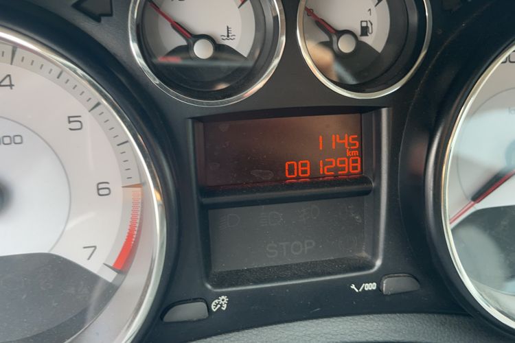 Used Peugeot 408 2013 1.6L Automatic Comfort Edition Odometer Close Up
