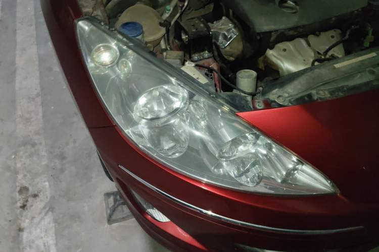 Used Peugeot 408 2013 1.6L Automatic Comfort Edition Right Front Headlight