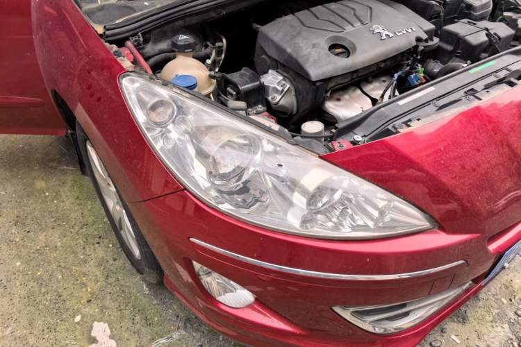 Used Peugeot 408 2013 1.6L Manual Comfort Edition Right Front Headlight