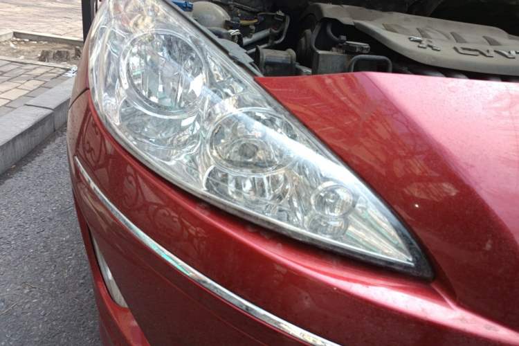 Used Peugeot 408 2013 2.0L Automatic Luxury Edition Right Front Headlight