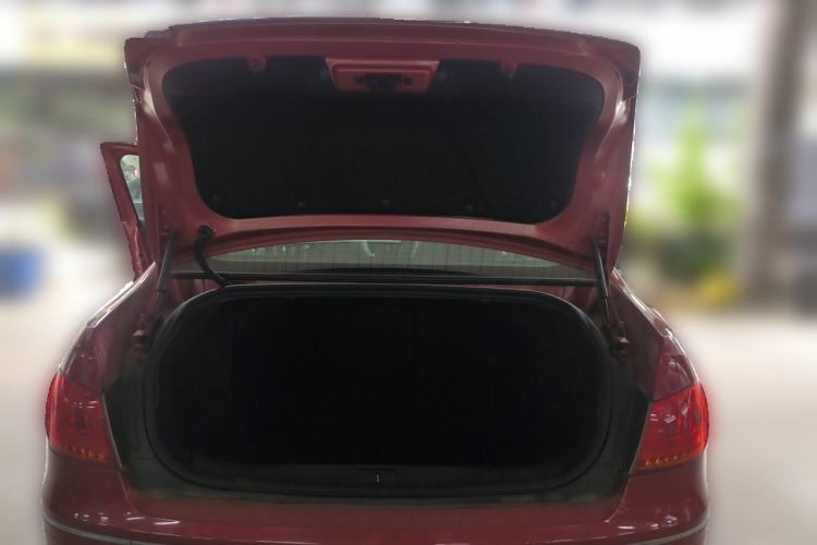 Used Peugeot 408 2013 2.0L Automatic Luxury Edition Trunk