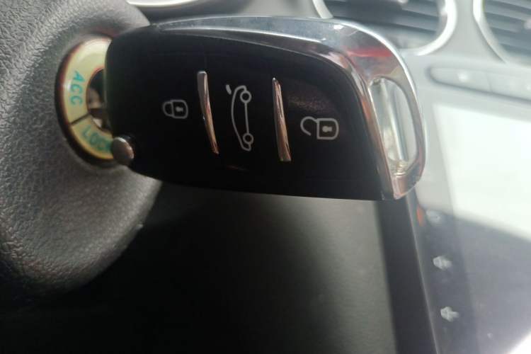 Used Peugeot 408 2013 2.0L Automatic Comfort Edition Vehicle Key